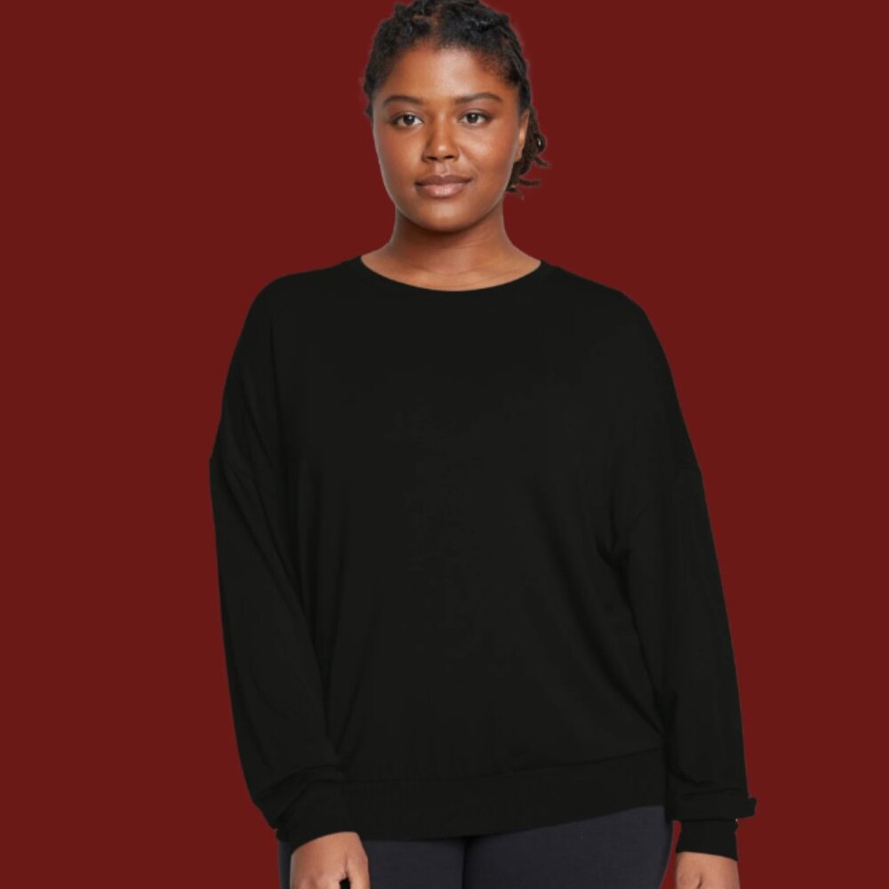 Universal Standard Classic Black Sweatshirt